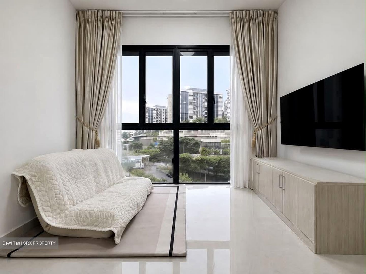 Jewel @ Buangkok (D19), Condominium #588755151